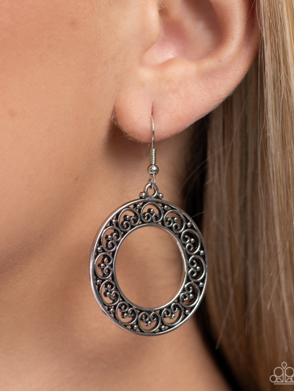 Vineyard Valentine Earrings